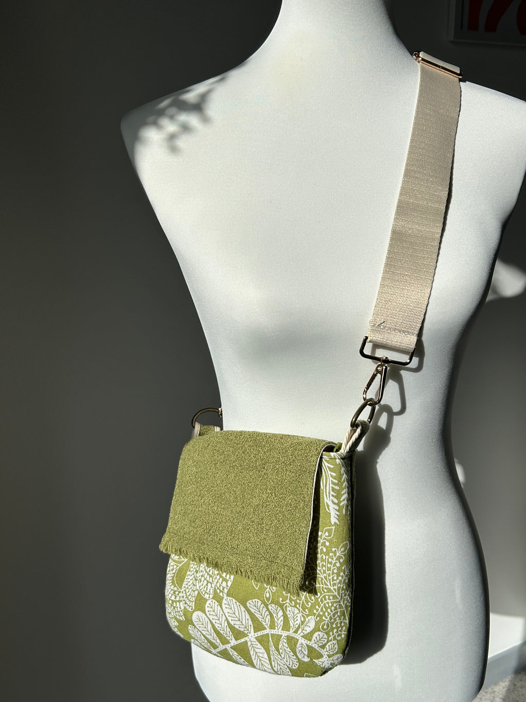 Sac besace de farfadet vert