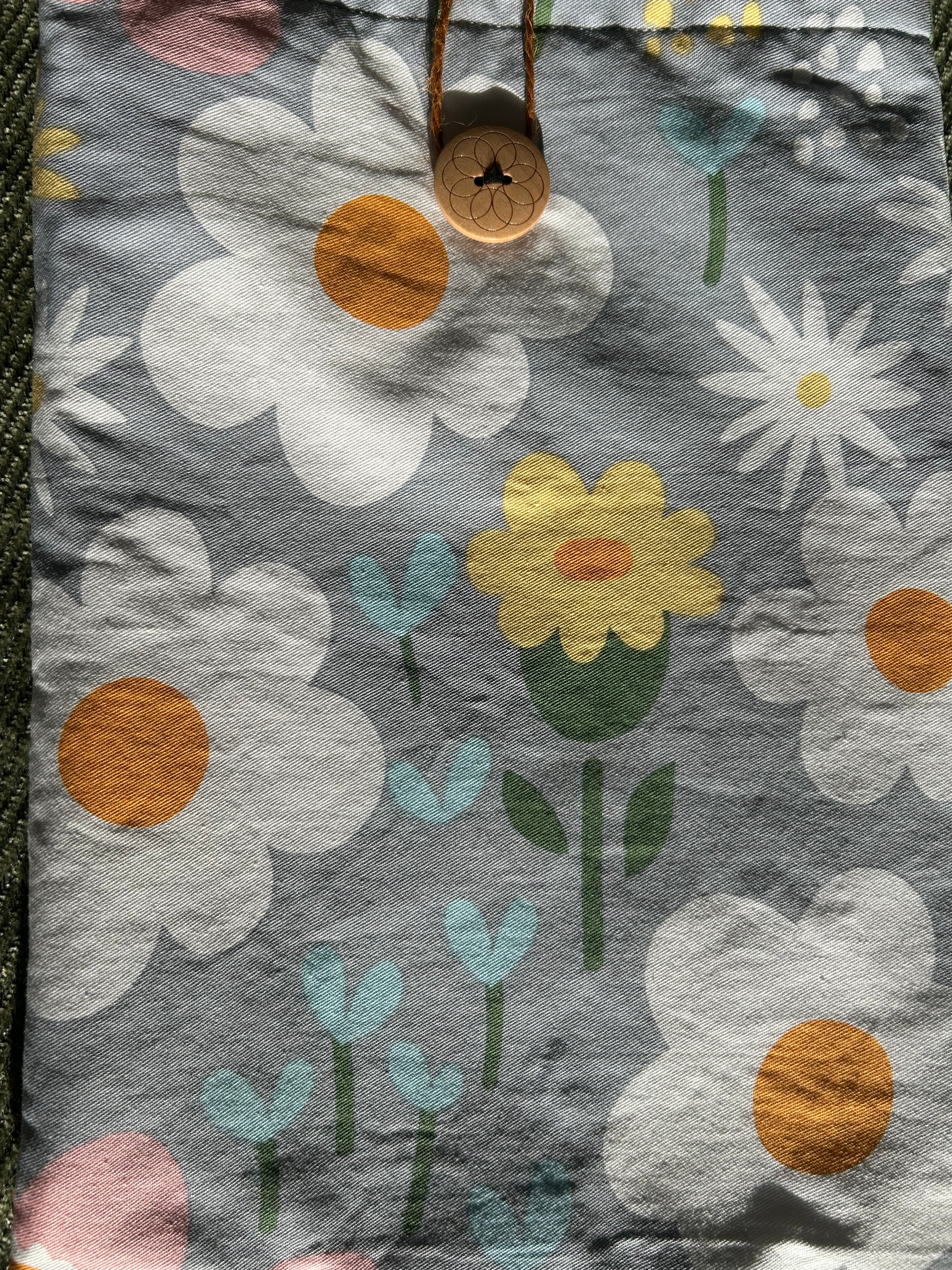 Housse protège livre - Pièce unique - Printemps